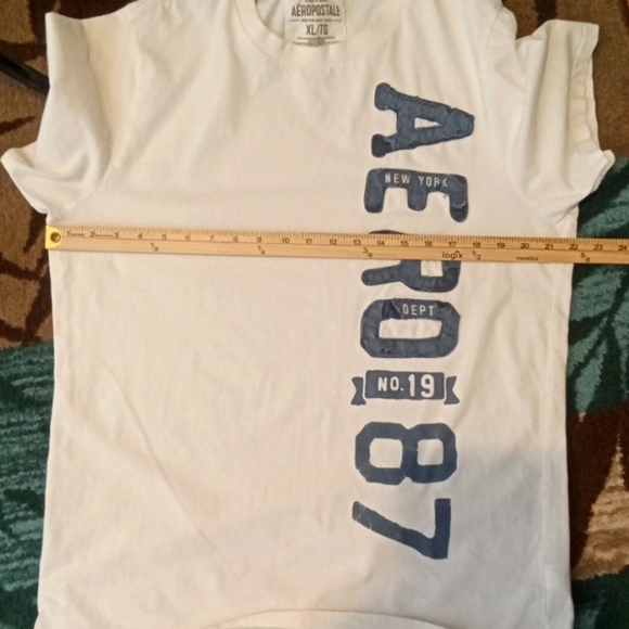Aeropostale White and Blue Logo Tee Distressed Letters Mens XL 2011 - Picture 7 of 8